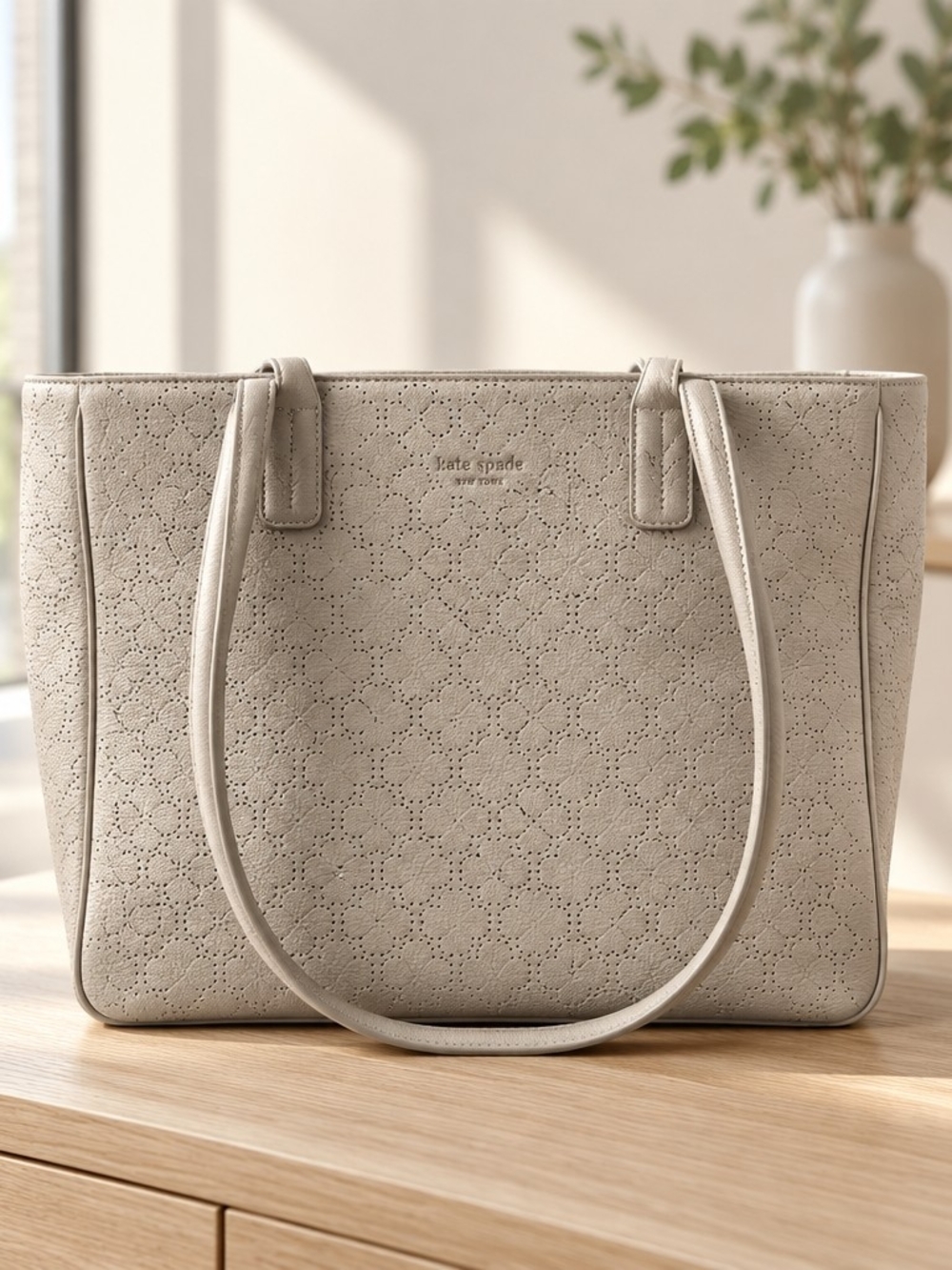Kate Spade White Leather Dot Noel Handbag